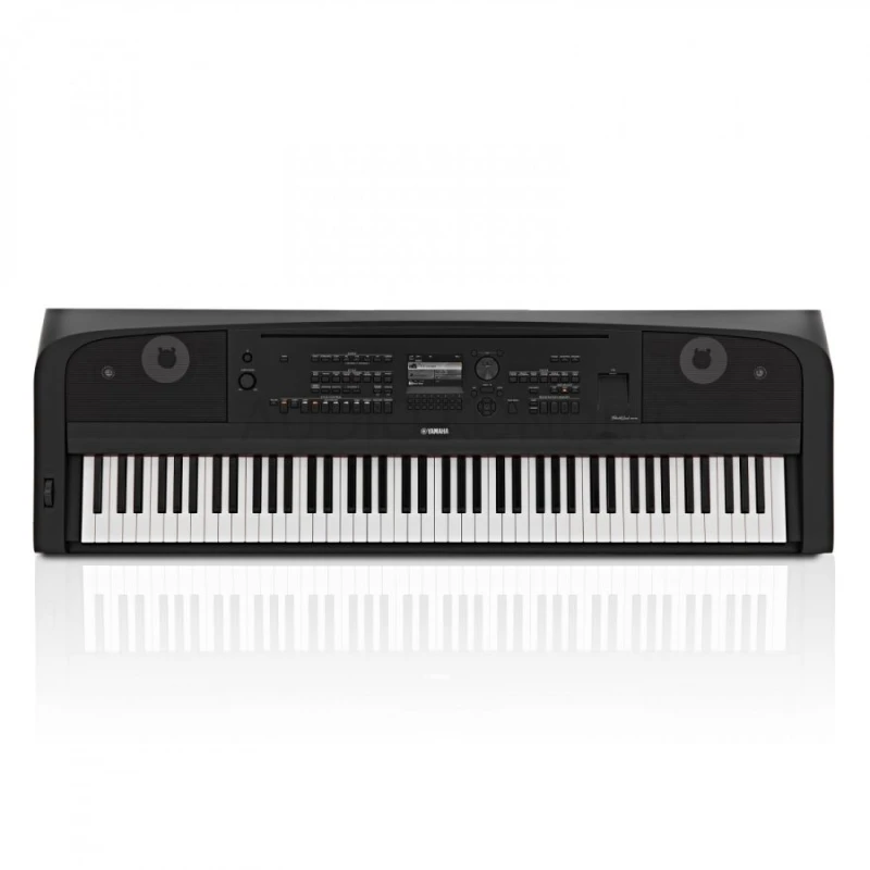 Yamaha DGX-670 prenosni digitalni klavir