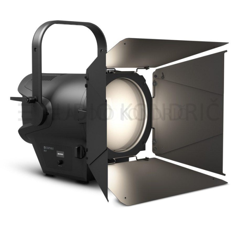Cameo F2 T Profesionalni visoko zmogljiv Fresnel LED reflektor, Tungsten 3200K