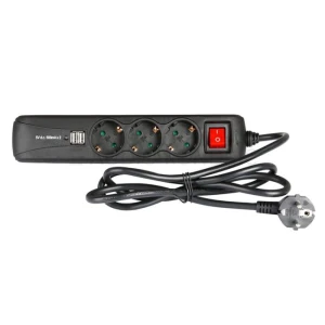 Adam Hall, 8747 S 3 USB, razdelilnik