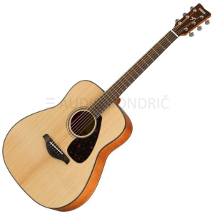 Akustična kitara Yamaha FG800M